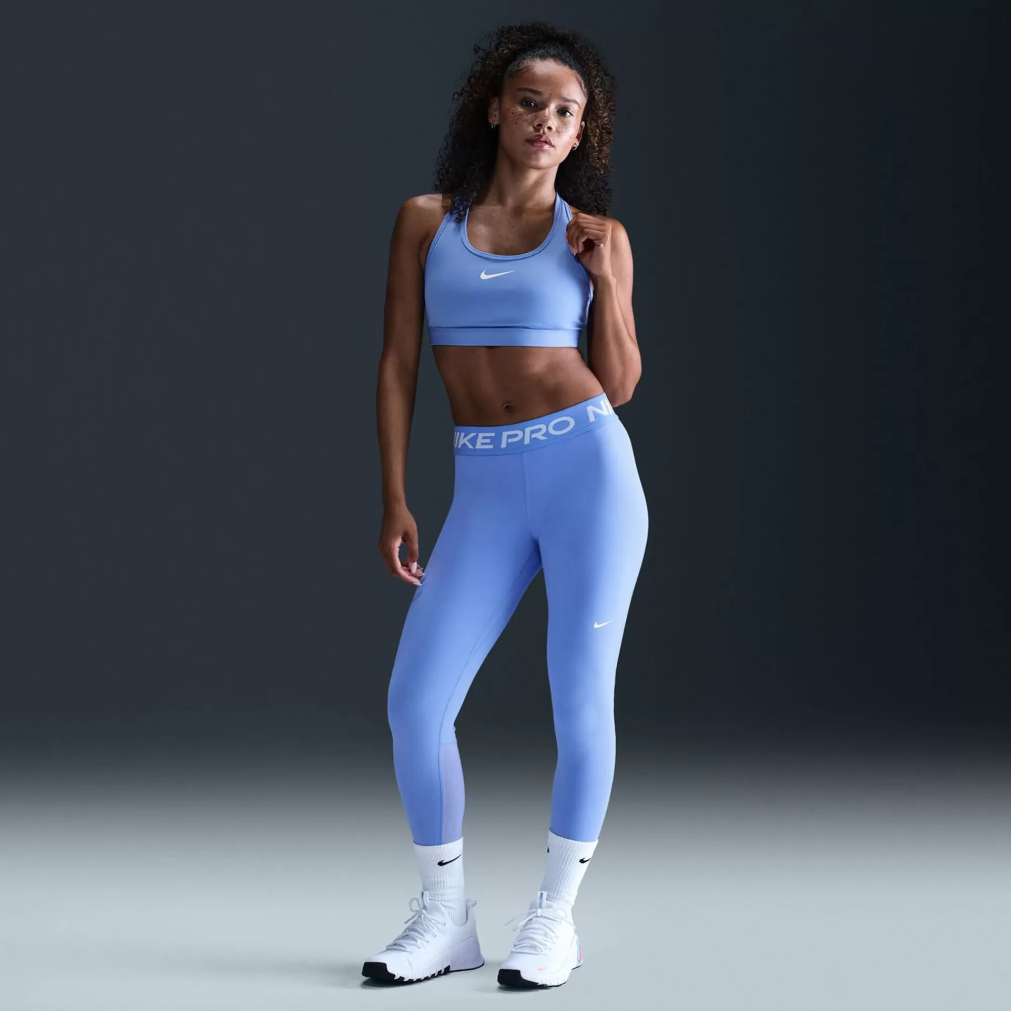Swoosh Medium Support Sports Bras Women - Light Blue, White>Nike Best Sale
